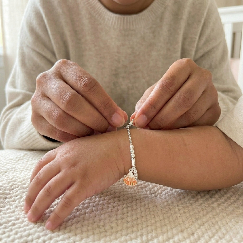 92.5 Silver Shell Bracelet for Kids | Manaaya Little Shell Bracelet